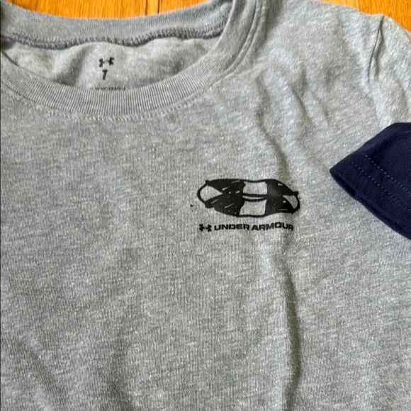 Under Armour Kids Gray and Navy Tee Set with Shorts - Picture 5 of 8